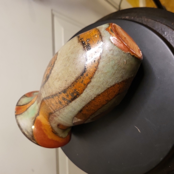 Mid-Century Modern Studio Pottery Ceramic Wall Pocket Vase - Picture 3 of 13